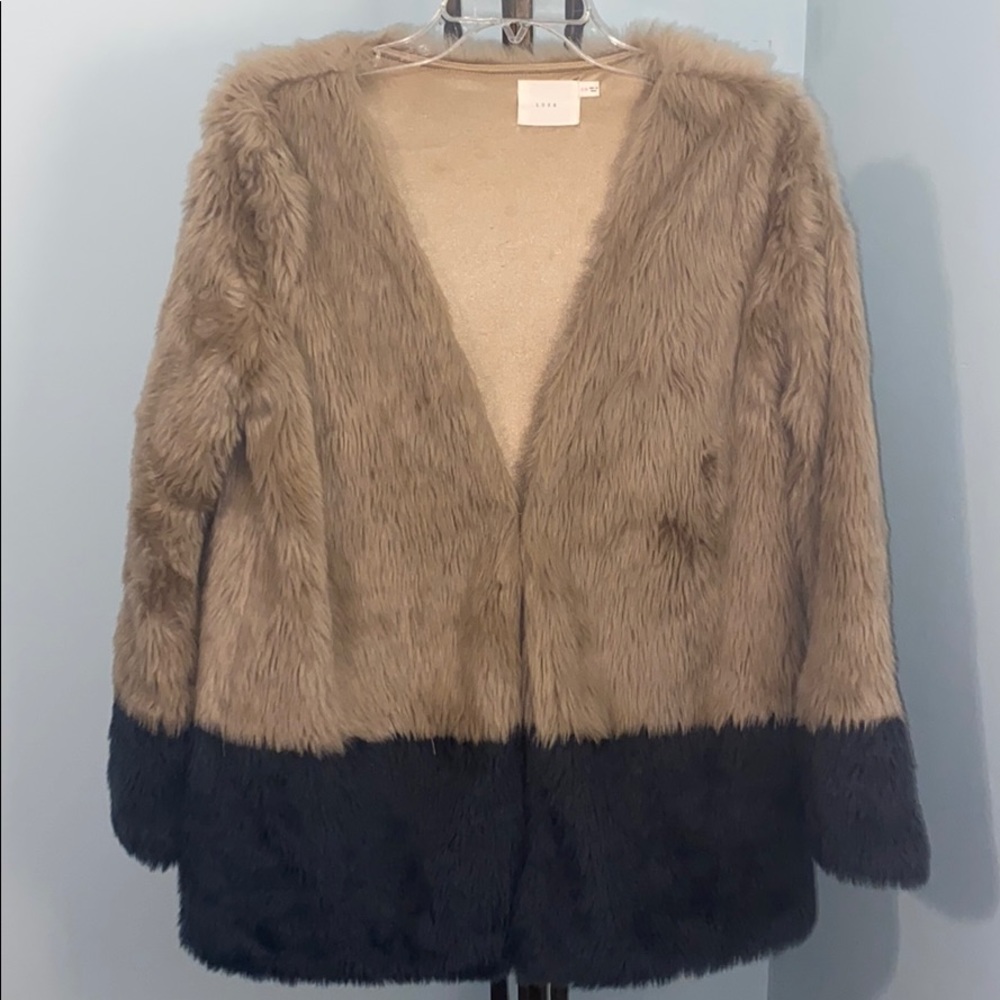 FAUX FUR COAT